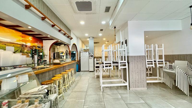 Foto b956a410-05a3-476e-acb6-86a89a4fd61e. Transfer business premise in carrer d'eivissa 18 in Valencia