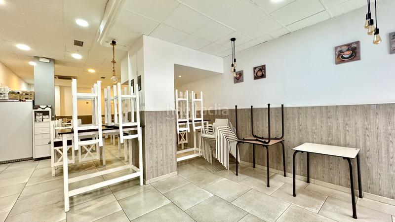 Foto e6a737a1-87b5-4a8c-aaed-c4186557c7c6. Transfer business premise in carrer d'eivissa 18 in Valencia