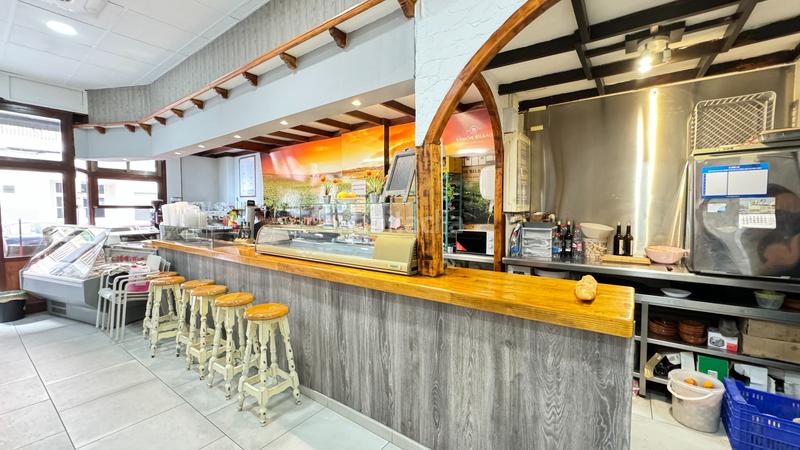 Foto ed658c4c-0311-41ab-95f4-73873bd32aa9. Transfer business premise in carrer d'eivissa 18 in Valencia