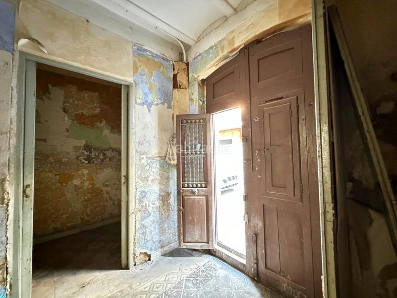 Foto f246dc3a-96f8-41ab-a97c-cd32981343f8. Casa a El Cabanyal-El Canyamelar Valencia