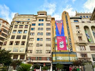 Alquiler Piso en Plaça de l'ajuntament 16. Entresuelo actividad empresarial / profesional . plza. ayuntamie