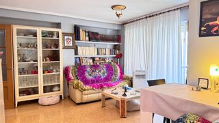 Piccolo appartamento  Avinguda de blasco ibáñez 84. Apartamento junto universidades tarongers y playas