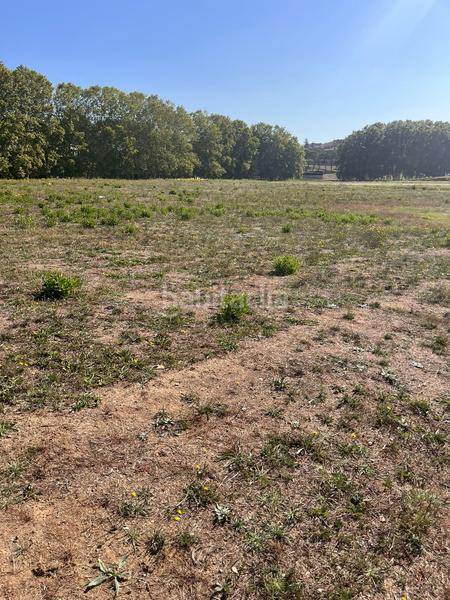 Foto e8445f57-7a7d-4e2f-be02-de75a2dcc987. Wohngrundstück in Llinars del Vallès