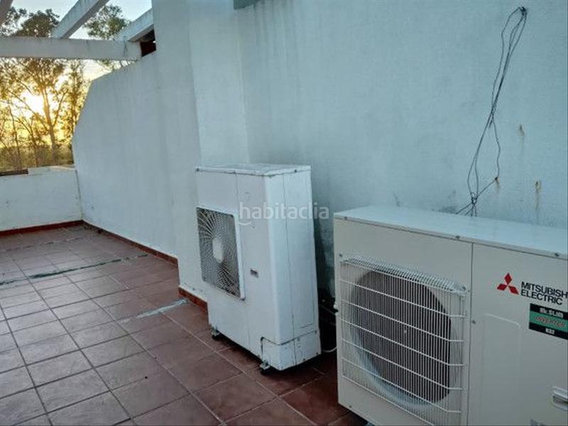 Foto f808ea1b-a9bb-40fe-a698-91d07e61fa0d. Chalet mit kamin heizung parking pool in Las Pajanosas Guillena