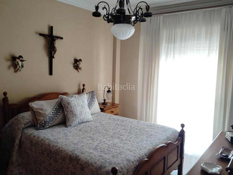 Foto ac3f5851-c306-4866-847b-d9f540dd3675. Casa adosada casa en el centro en Brenes
