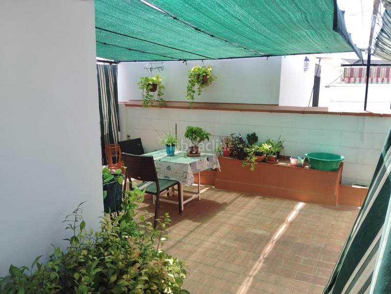 Foto c3eb7751-72de-4425-8dc2-a03818ee5128. Casa adosada casa en el centro en Brenes