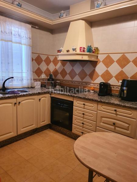 Foto 934e5c96-78ac-4007-bbee-8d00bd2c60b7. Haus mit parking in Brenes
