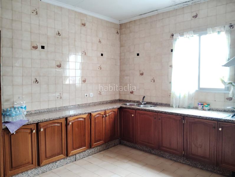 Foto 77957aa1-b916-4ca0-ad6a-efa300b1d3d2. Casa con parcheggio in Brenes
