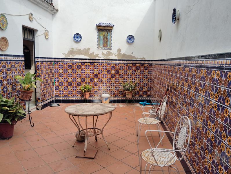 Foto e9ad0679-bcdf-4040-bda3-8ae13d0d7225. Casa con parcheggio in Brenes