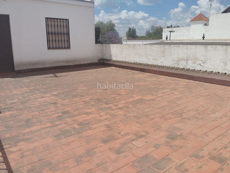 Foto acf6851f-ac72-439a-9089-5fa38ddf9113. Xalet amb aparcament piscina a Brenes