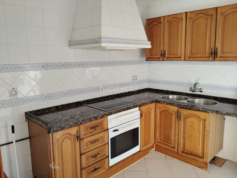 Foto 4ddb8f55-9851-403f-a7ac-bd63df7905f0. Casa amb aparcament a Brenes