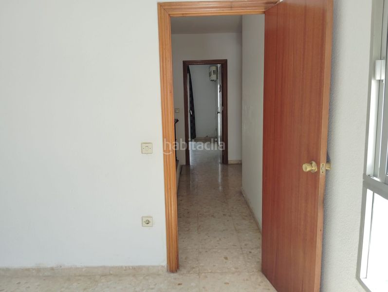 Foto cf3accad-a106-4b37-a01e-5ce1b92303f7. Casa amb aparcament a Brenes