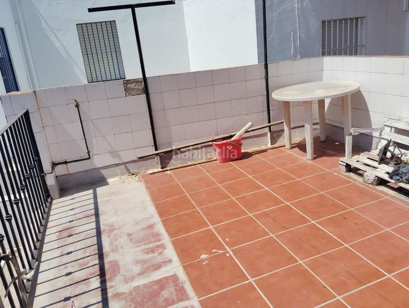Foto ec84a2a7-b0e5-4e26-9b29-967f3acb3e14. Casa amb aparcament a Brenes