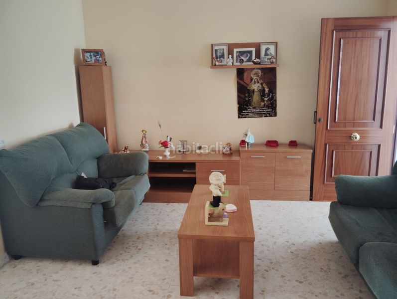 Foto 45fd21a2-7b5f-4eae-a9c9-c6781af8ed5e. Maison avec parking dans Brenes