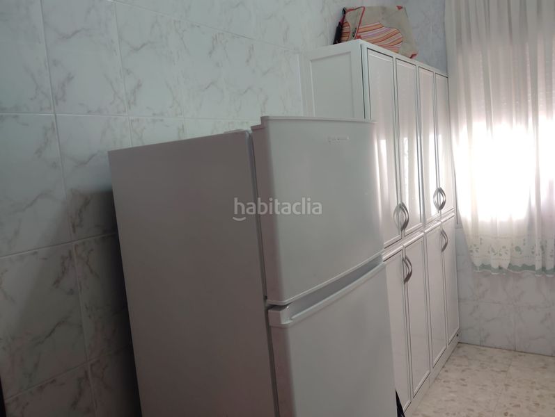 Foto b2c35b92-043e-441c-bb26-d6a35ebe9712. Maison avec parking dans Brenes