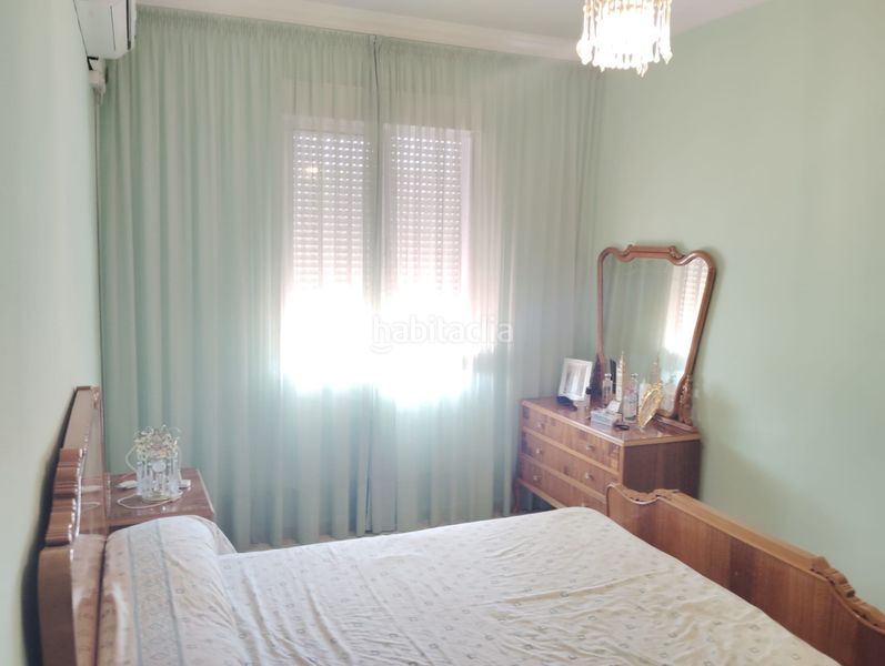 Foto c10bd3f4-cf26-4634-b55f-ff10c4abcefc. Maison avec parking dans Brenes