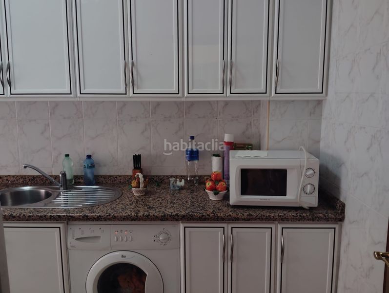 Foto f914df61-edbf-4a16-a13b-c622410a6494. Maison avec parking dans Brenes
