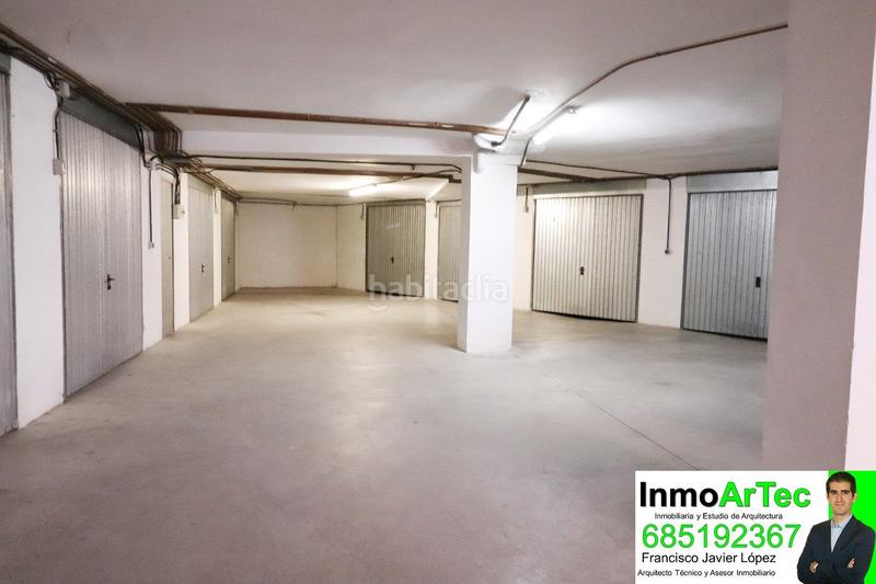 Foto 92fea6ae-2bad-4434-a698-142a2e89a407. Posto auto in avenida rodríguez de la fuente de Íllora 9 in Íllora