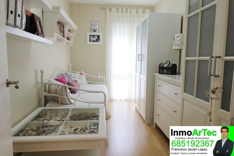 Foto 5893a807-695d-4d81-bf88-7f9fb75886d2. Piso en calle nueva 7 en Íllora