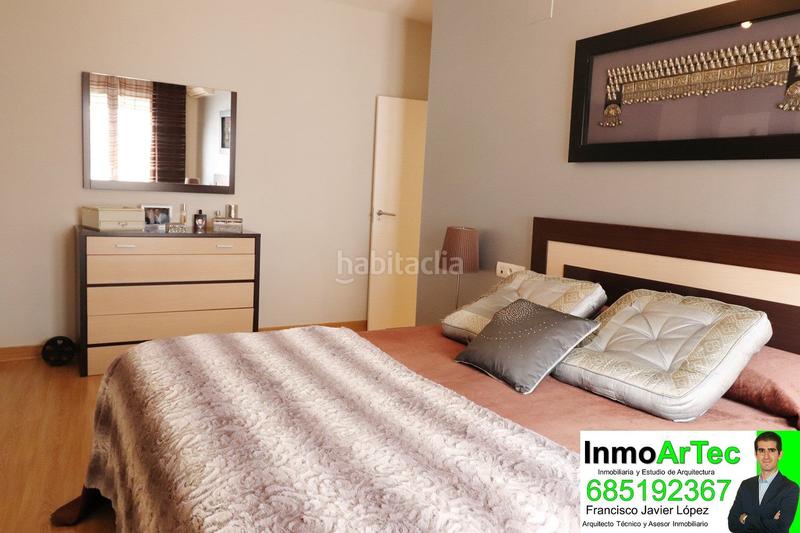 Foto 614863e0-5c8e-484e-8a5e-bd3bfadea2fd. Piso en calle nueva 7 en Íllora