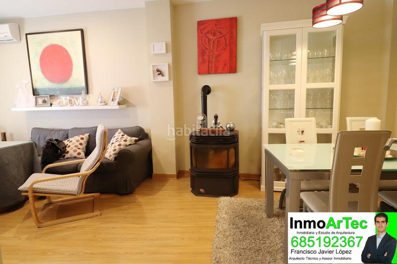 Foto 7892827b-7012-4ac1-8a91-a83e55292704. Piso en calle nueva 7 en Íllora