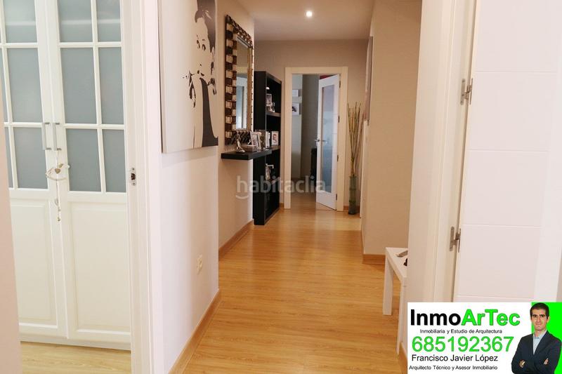 Foto 9f70f8bc-bb9b-4ee0-9272-e24dd49bc503. Piso en calle nueva 7 en Íllora