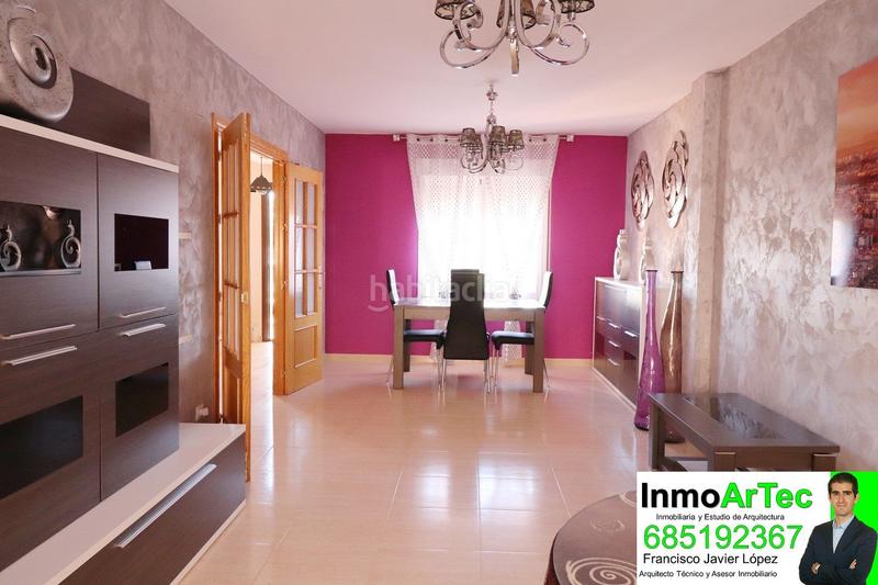 Foto 2e07e475-b5bf-4a86-9685-45414c1b96b9. Casa en calle zuloaga de illora 3 en Íllora