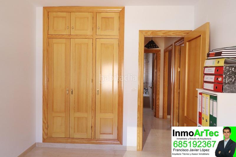 Foto 5814710c-8b72-4ff9-8495-96c322daf0a1. Casa en calle zuloaga de illora 3 en Íllora