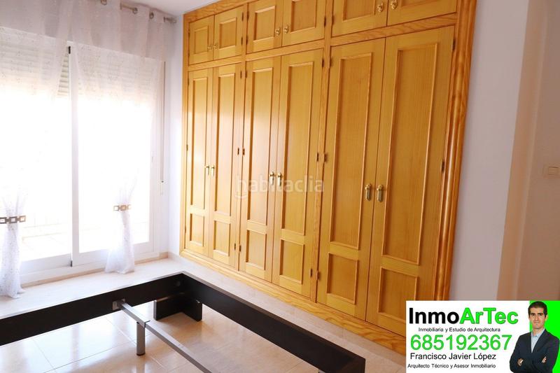 Foto 5c2c4daf-30da-408c-908b-6531dd35c943. Casa en calle zuloaga de illora 3 en Íllora