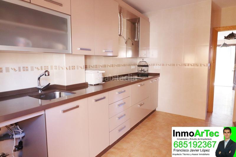 Foto ea978d05-70cf-4a1e-8e2c-3f175fb4e7ae. Casa en calle zuloaga de illora 3 en Íllora