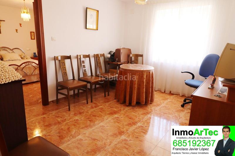 Foto cf9fb8ad-c538-42b1-a4b8-07f51c05f500. Haus in calle la patrona 19 in Íllora