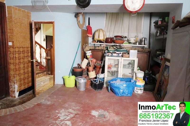 Foto aefc7cb8-7578-46ec-899c-459cb23fb166. Casa a calle molinos de Íllora 2 a Íllora