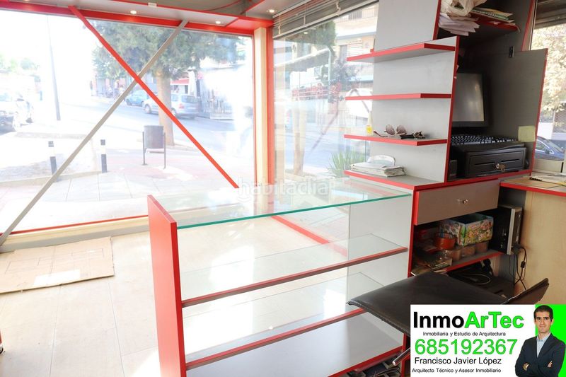 Foto e54ce4e7-ab30-414c-9163-668775722a06. Geschäftsraum in calle castillo 45 in Íllora