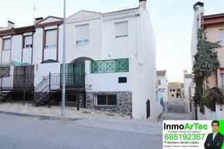 House in Avenida garcia lorca 20