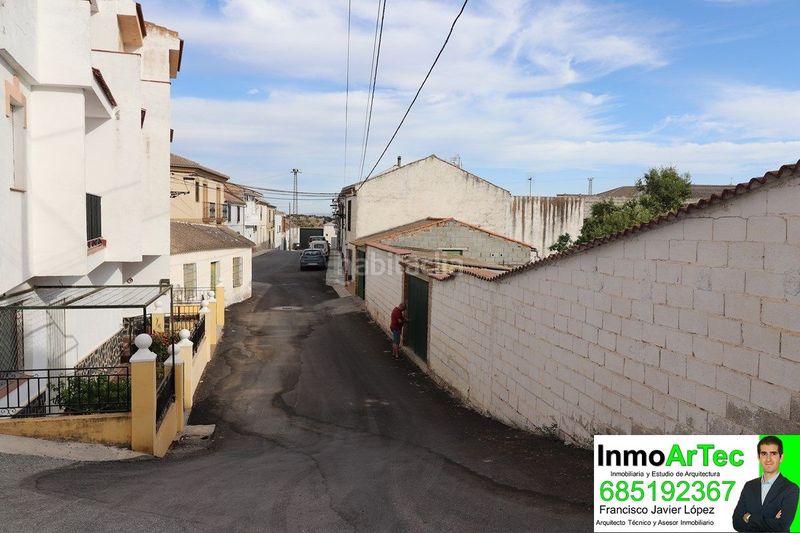 Foto d53bb9dd-baad-41d4-8f35-2e6122d7db93. Residential plot in calle cuevas 27 in Íllora