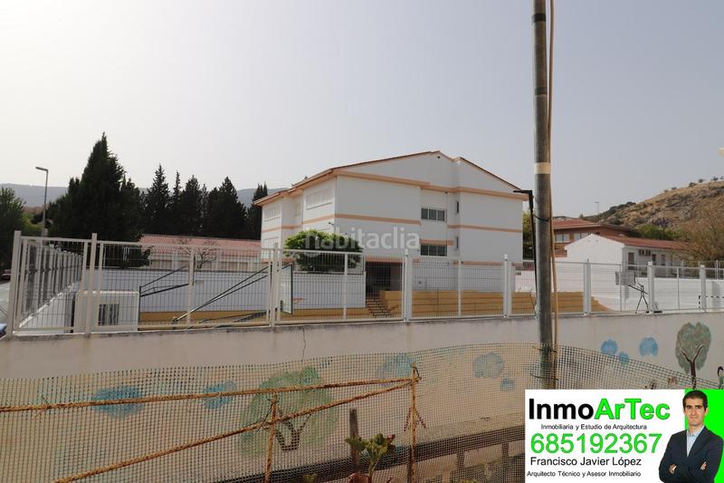 Foto 4171c9a1-07dd-450c-b2f0-8093dabc27de. Casa a calle ruiz guiraum 2 a Íllora