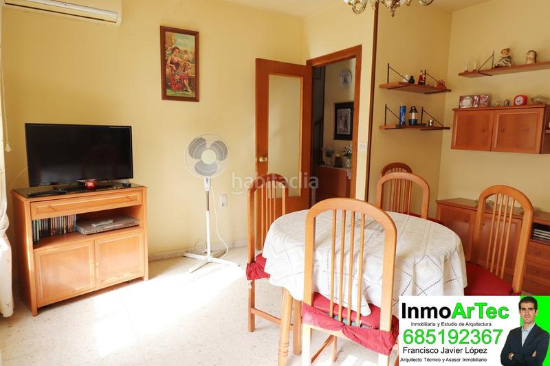 Foto f57e76d4-58e1-4539-8aad-61e468452faf. Casa a calle ruiz guiraum 2 a Íllora