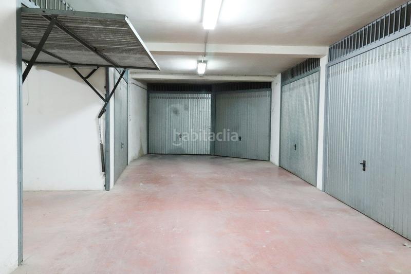 Foto 8d816f45-04dc-45d7-a8f8-965d6ad00c66. Posto auto in callejón la laguna 10 in Íllora