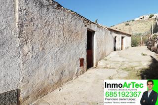 Haus in Calle cementerio viejo 29