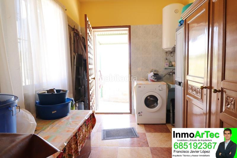 Foto 9c0d63d9-bdfc-4edd-911e-d0e966979763. Casa en barrio sur1 60 en Íllora