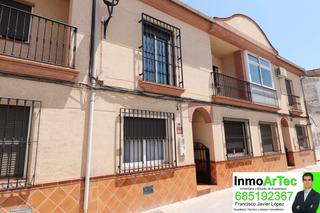 Casa a schiera en Calle san pedro 9