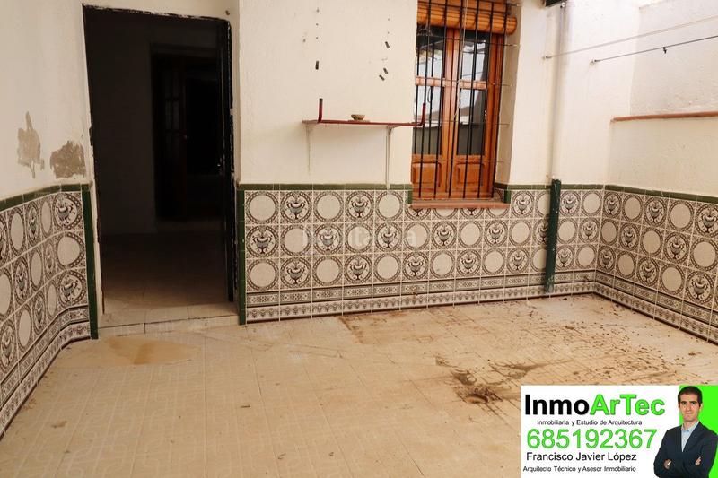 Foto 387472cb-140d-4cbe-8093-aa2a114d0a73. Casa en calle pilar alto 11 en Íllora