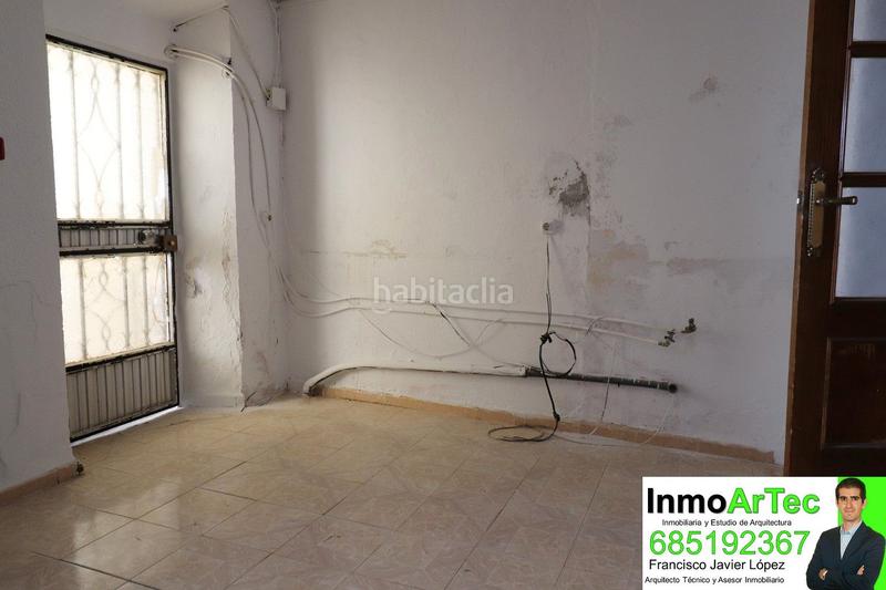 Foto a2bb92fc-6ca9-419d-862a-d72f1069c40f. Casa en calle pilar alto 11 en Íllora
