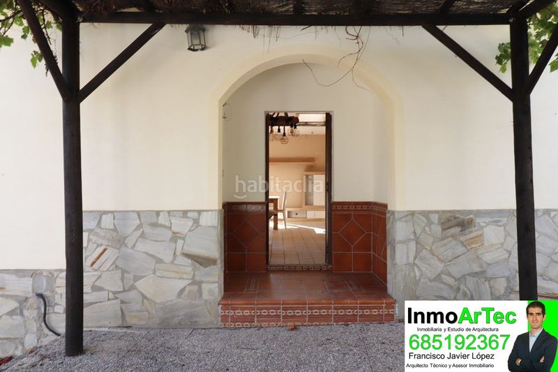 Foto b206e293-a37f-42a2-846b-8f99a95cb417. House in avenida rodríguez de la fuente de Íllora 56 in Íllora