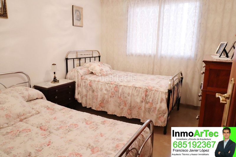 Foto e3f553a3-cdba-4966-8f9f-51728d56a956. Flat in avenida rodríguez de la fuente de Íllora 42 in Íllora
