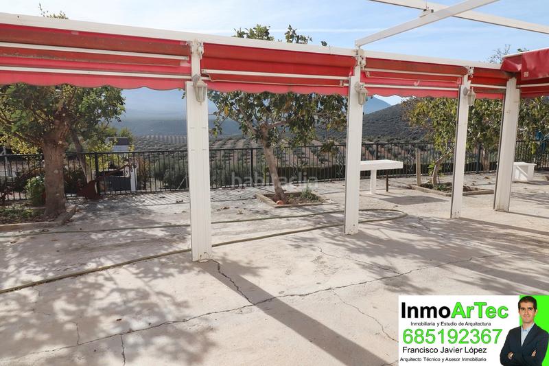 Foto 17df0da6-48b7-4e18-bbe1-5000957bbf3b. Masía casa cortijo y campo de olivos en Iznalloz