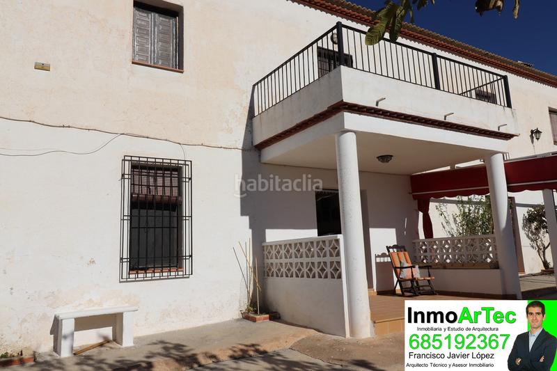 Foto 4f51a22e-d6e0-45eb-9887-e43242211512. Masía casa cortijo y campo de olivos en Iznalloz
