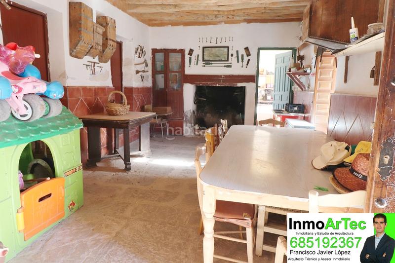 Foto 6a562141-cffb-4f7d-a333-71c37c9d4704. Masía casa cortijo y campo de olivos en Iznalloz