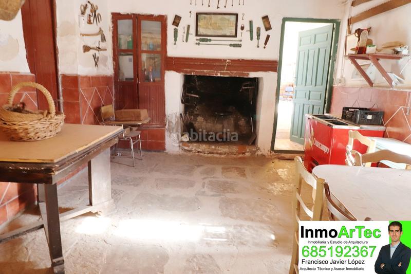 Foto 9e974add-ee89-4823-adee-52a60959bca7. Masía casa cortijo y campo de olivos en Iznalloz