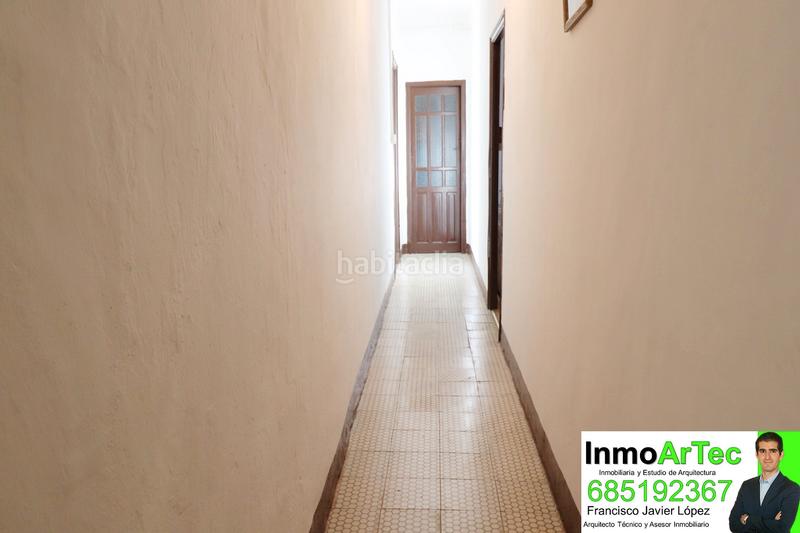 Foto d72e8ca3-8be5-41dd-990a-4079184920aa. Masía casa cortijo y campo de olivos en Iznalloz
